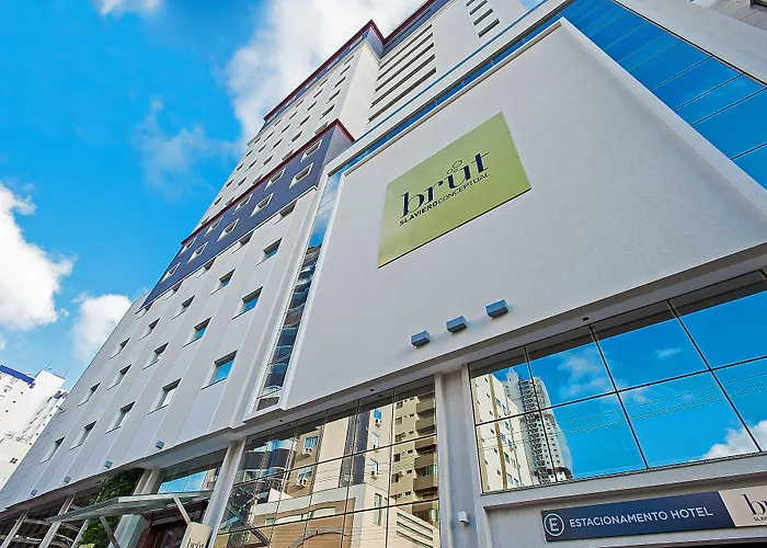 Brut by Slaviero HotéisHotel Em